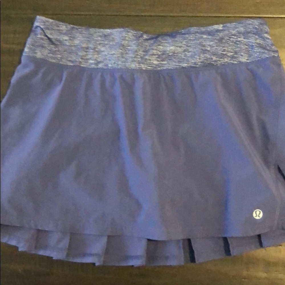 Lululemon size 4 regular